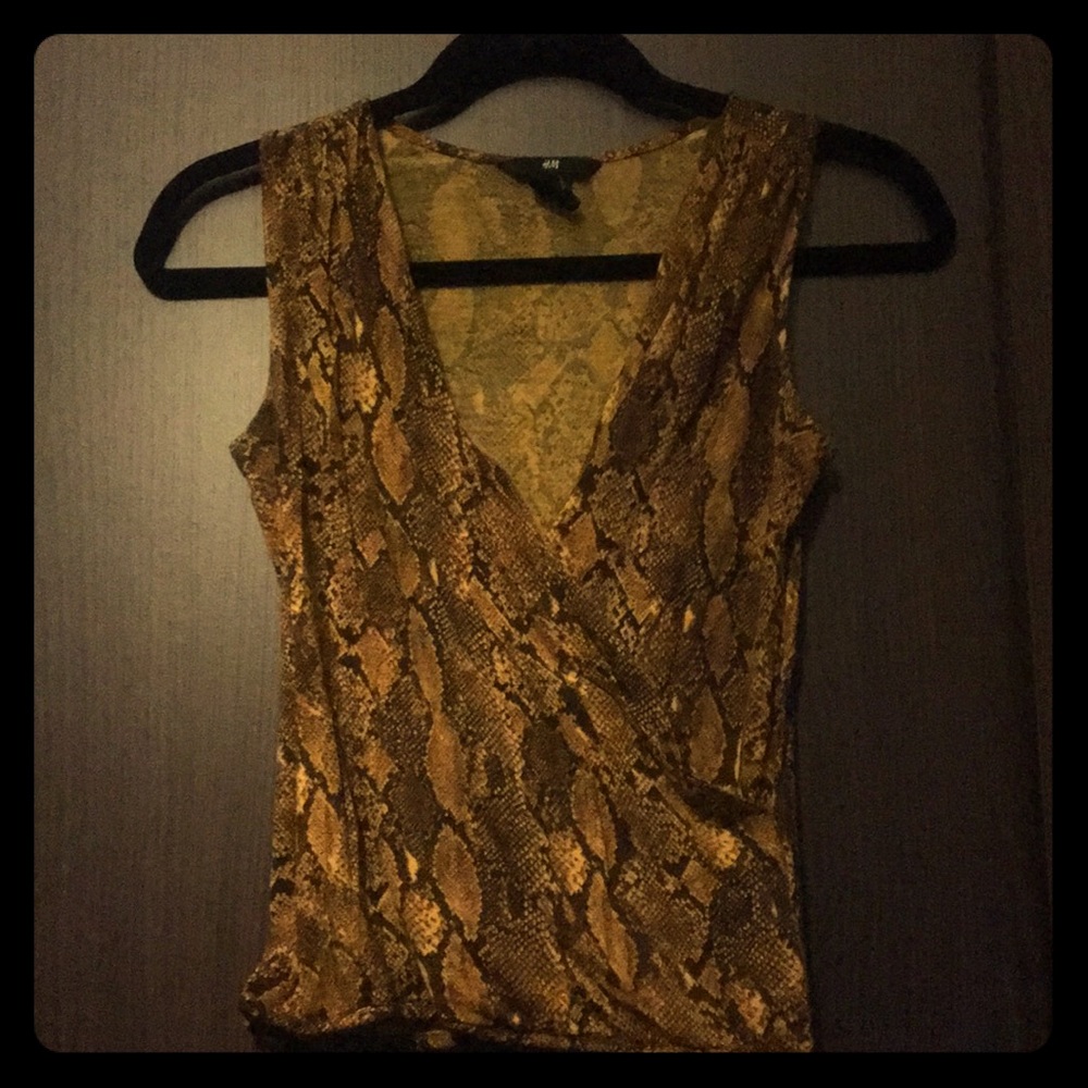 H&M snake print top